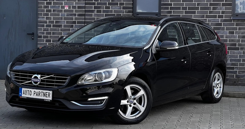 Volvo V60 cena 48500 przebieg: 178000, rok produkcji 2015 z Katowice małe 667
